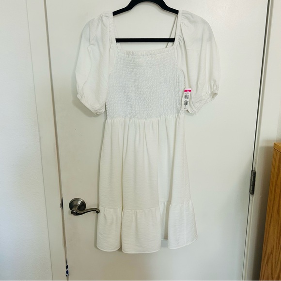 NWT Topshop White Mini Dress with Smocking Chest/Back  Criss-Cross Back Sz:8 - Picture 1 of 10